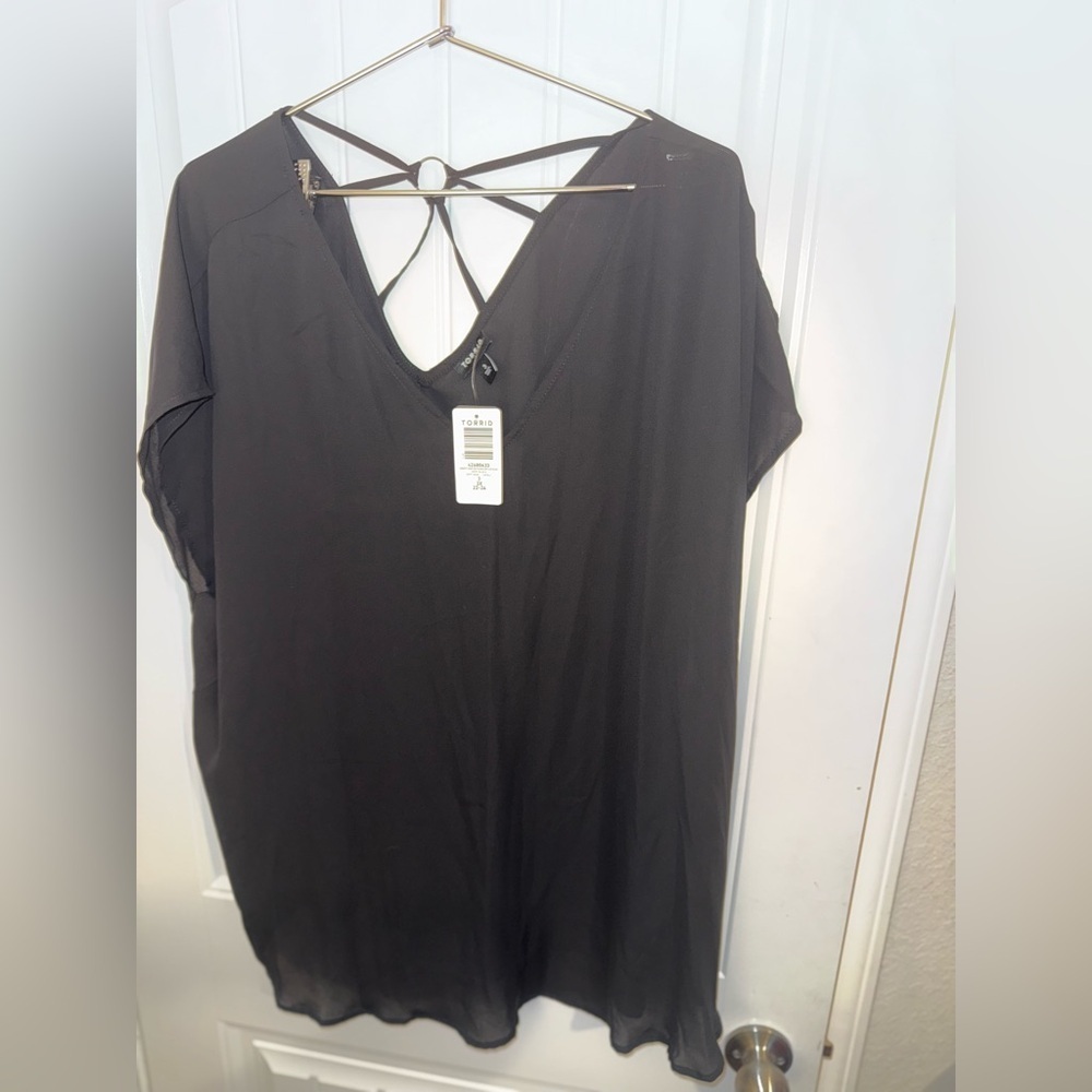 TORRID GEORGETTE STRAPPY BACK DOLMAN SHORT SLEEVE BLOUSE NEW - Picture 6 of 11